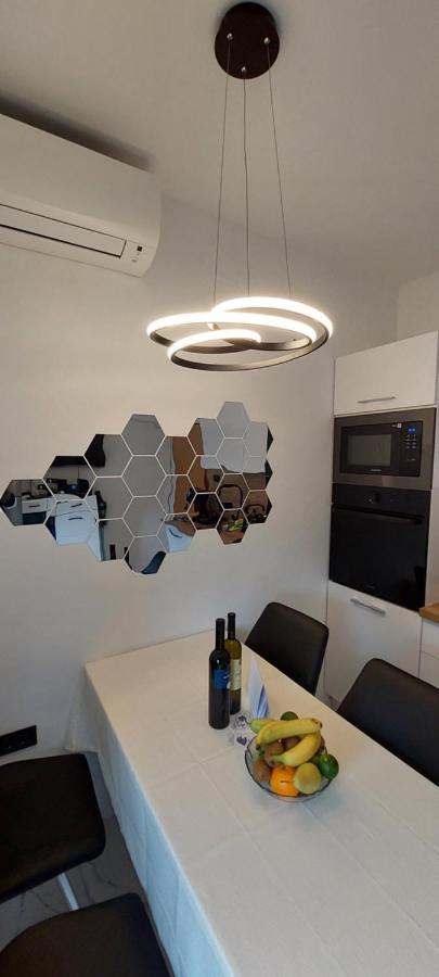 Apartman Perunika Selce Bagian luar foto